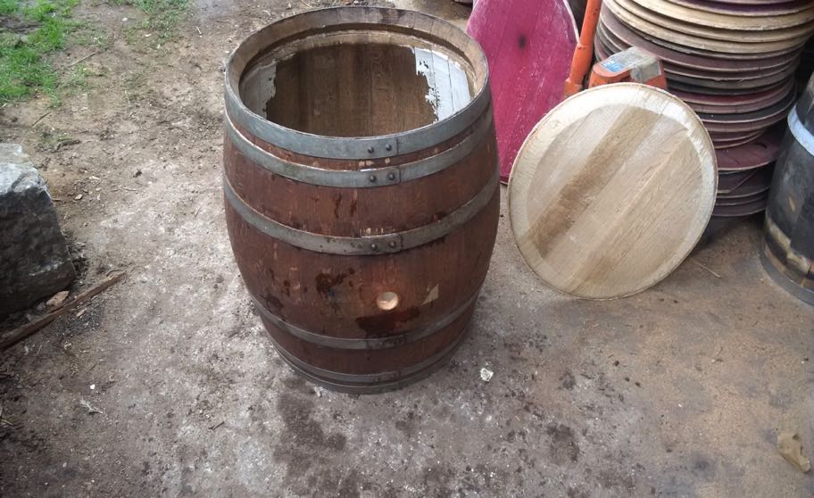 Holzfass kleine Regentonne Weinfass gebraucht